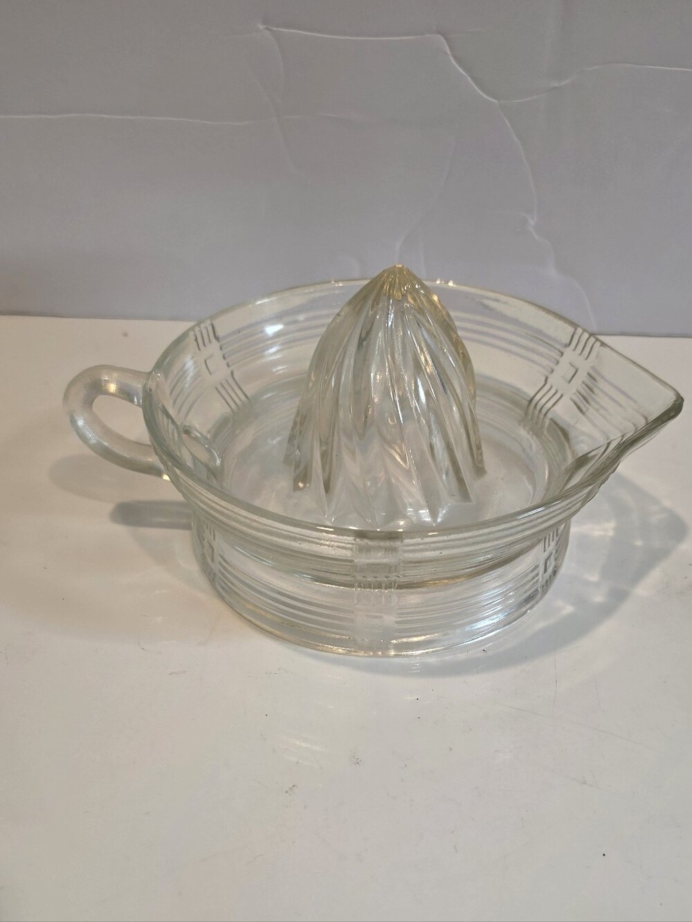 Vintage Hazel-Atlas Glass Co. Clear Glass Citrus Juicer Reamer with Pour Spout